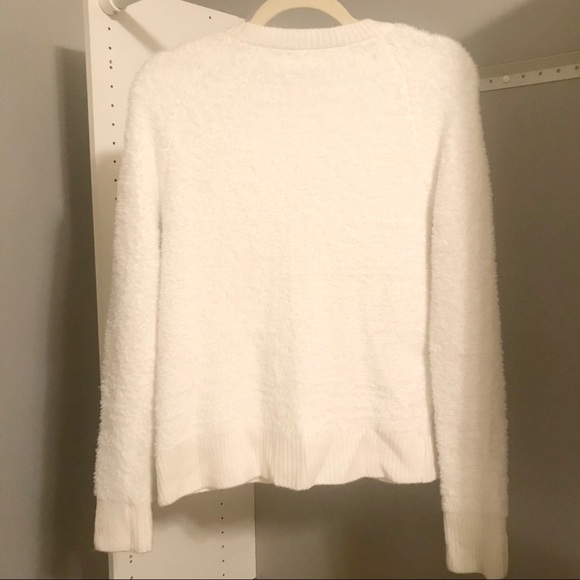 Tobi Sweater- NWT - Picture 2 of 3